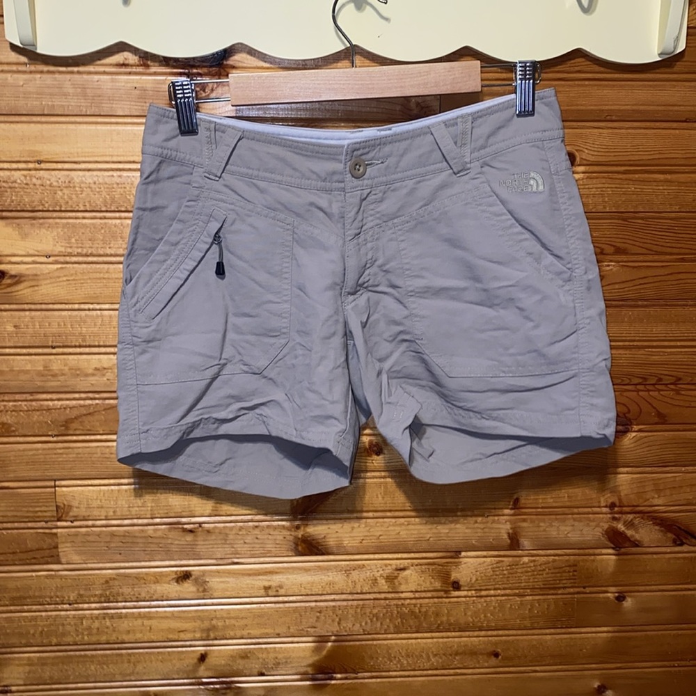 North Face Shorts - Picture 4 of 10